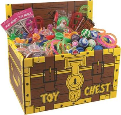 DELUXE TOY ASSORTMENT (200) W/ TOY CHEST thumbnail 2