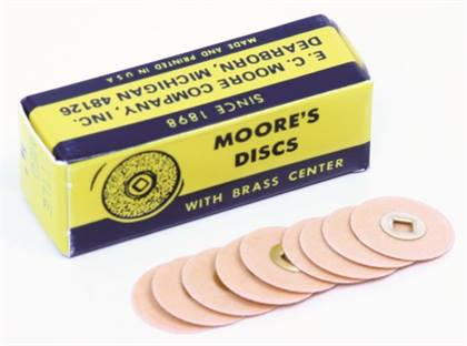 7/8"CUTTLE FINE BRASS CENTER DISCS 50/PKG - 7/8"CUTTLE FINE BRASS CENTER DISCS 50/PKG - Image 1
