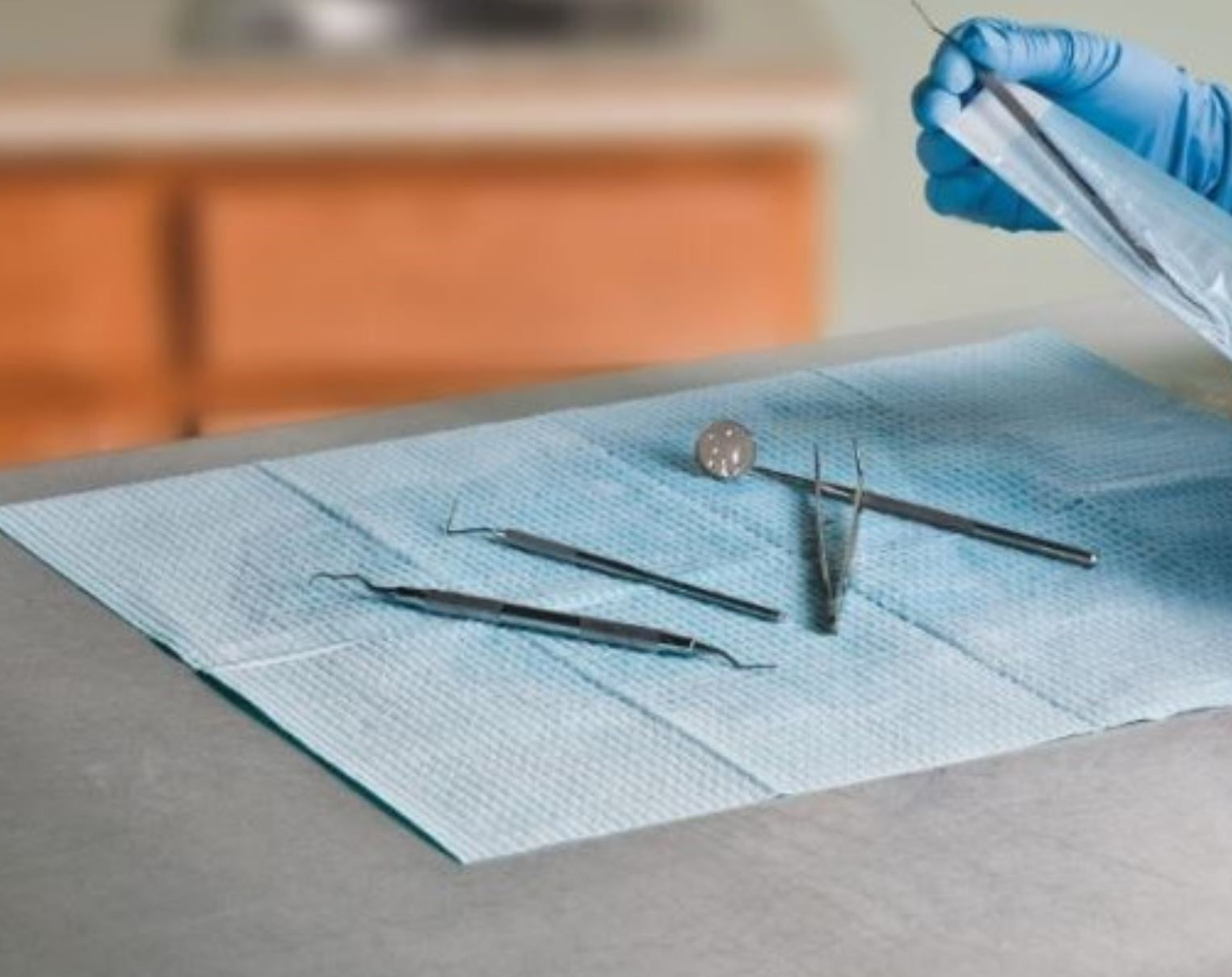 Autoclavable Towels 19X22 White (300) product image